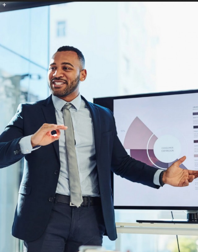 CRM نمایندگی‌های بیمه‌ای